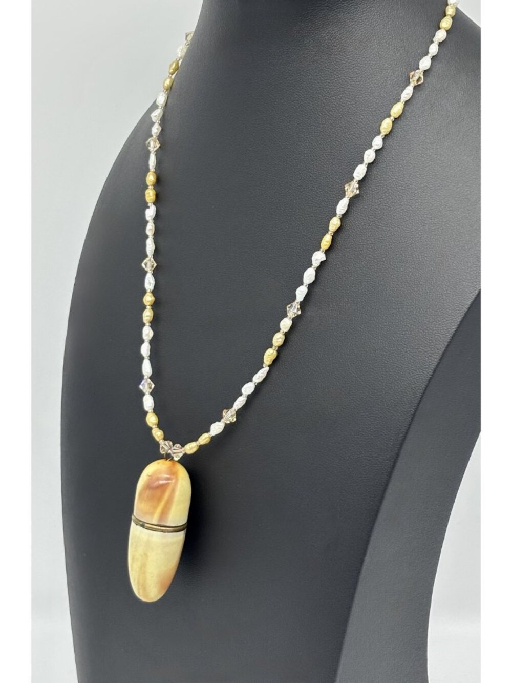 Artisan-Made Freshwater Pearl Swarovski Crystals Necklace W/Vintage Etui Pendant - Picture 3 of 16